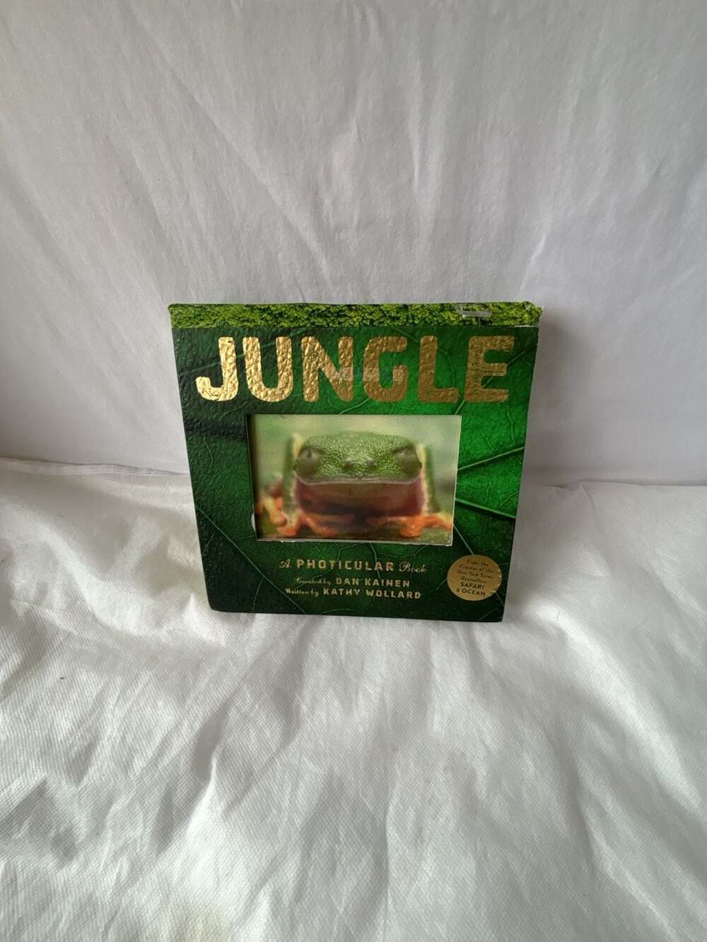 Jungle: A Photicular Book by Dan Kainen and Kathy Wollard